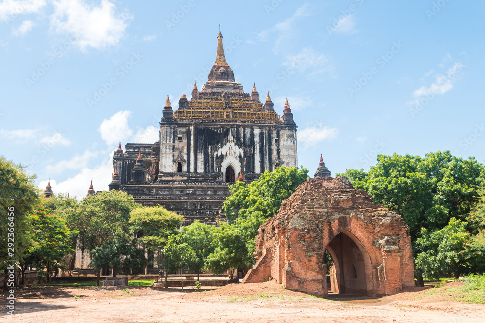 amazing temples of bagan in myanmar