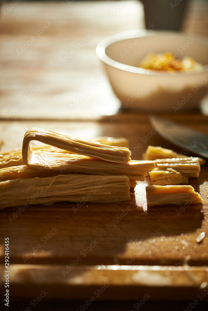 Fototapeta premium cooking tofu skin
