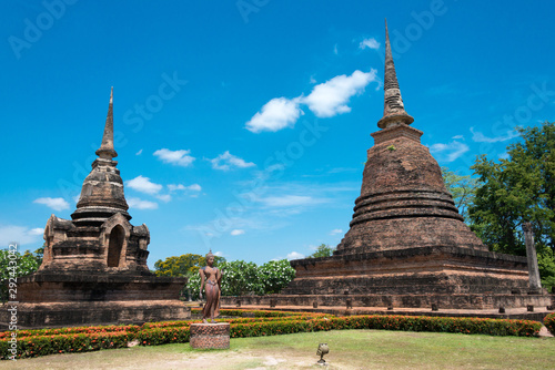 Fotografie, Obraz Sukhothai, Thailand - Apr 08 2018: Wat Sra Sri in Sukhothai Historical Park, Sukhothai, Thailand