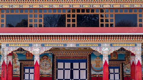 Foto Buddhist temple or monastery in Kathmandu, Nepal. Nala Gumba