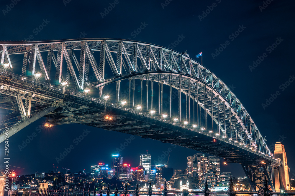 sydney harbour bridge at night