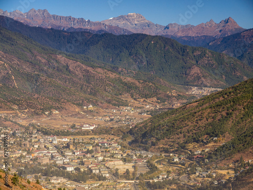 Blick auf Thimphu in Bhutan