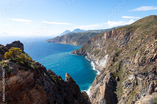Fototapeta Naklejka Na Ścianę i Meble -  Punta del Perciato, Île de Lipari, Sicile