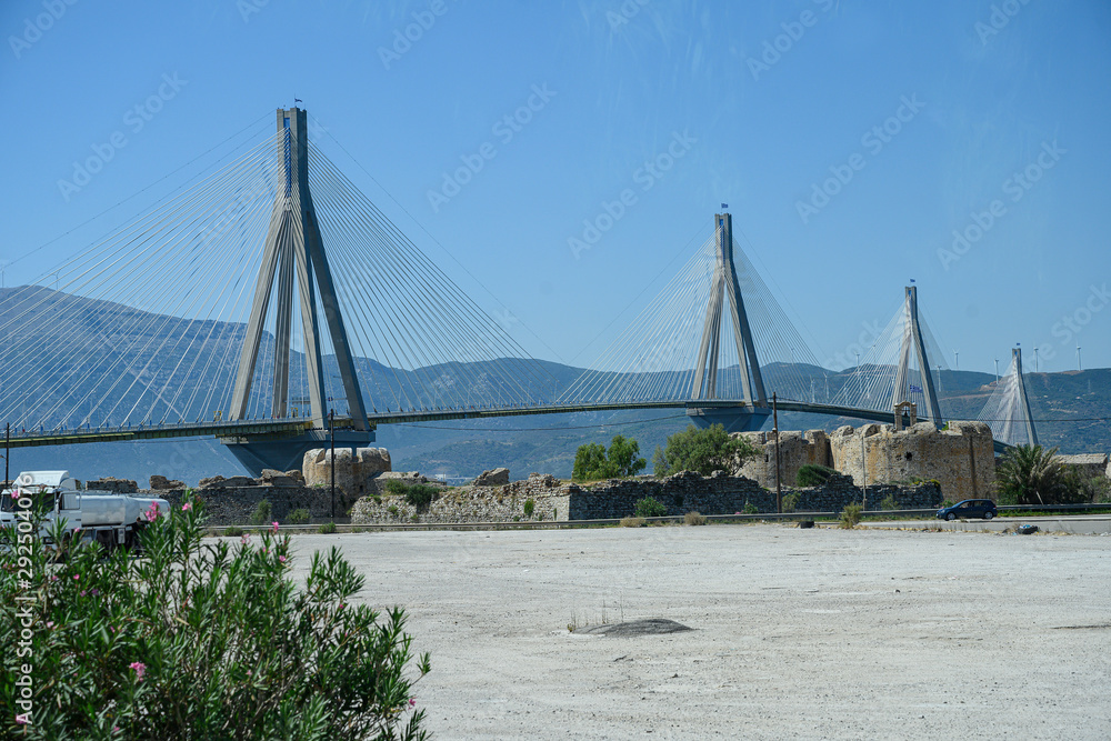Fototapeta premium Most Charilaos Trikoupis w pobliżu Patras, Grecja