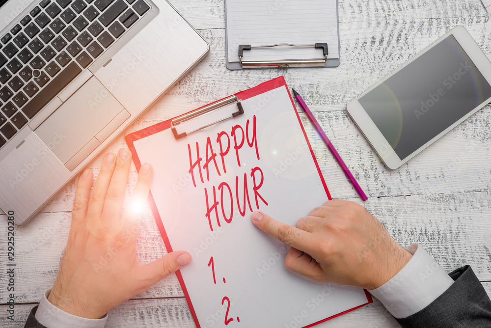 Fotografie Word writing text Happy Hour