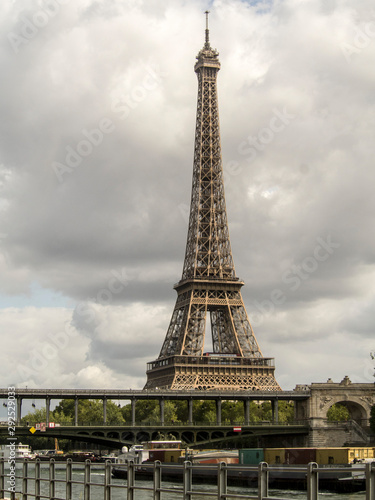 Francia, Parigi, veduta della Torre Eiffel