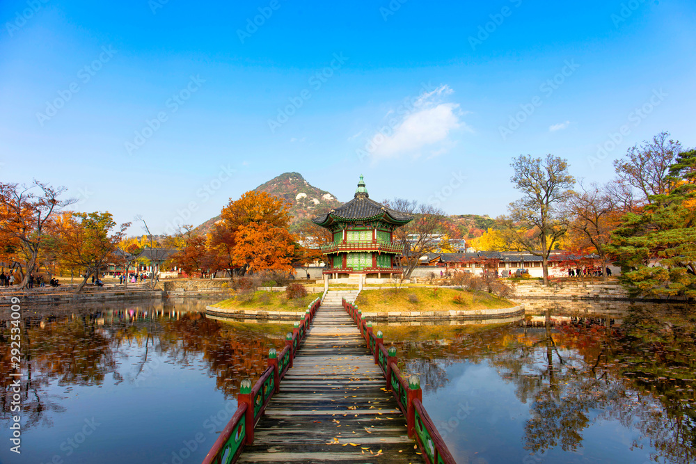 Autumn season of  Gyeongbokgung Palace in Seoul,South Korea.