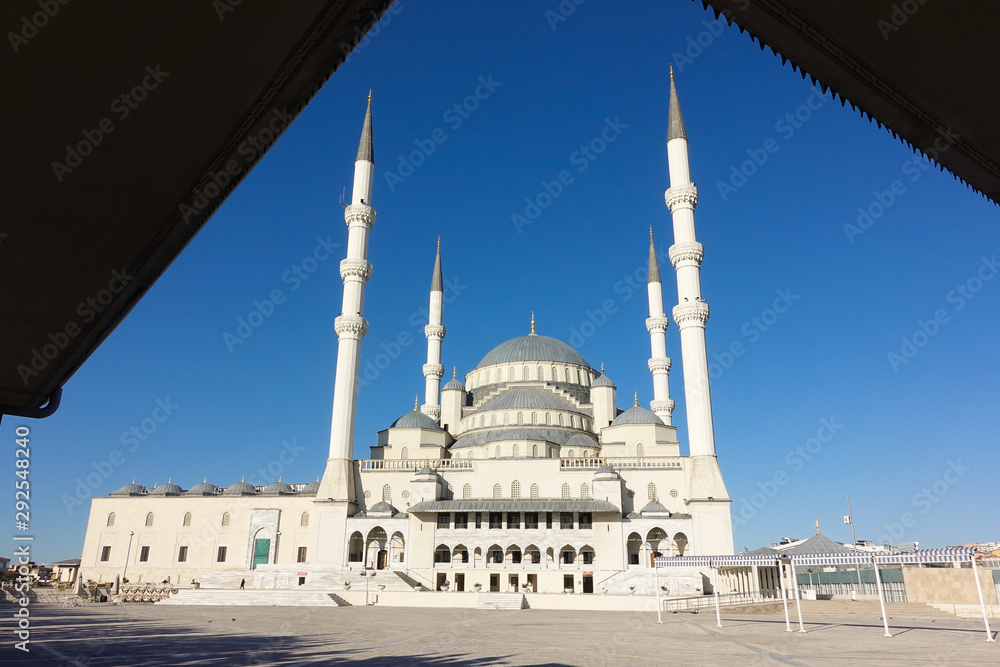 Fototapeta premium Kocatepe Mosque - Ankara, Turkey