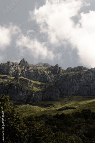 mountain landscape with mountains © Francisco