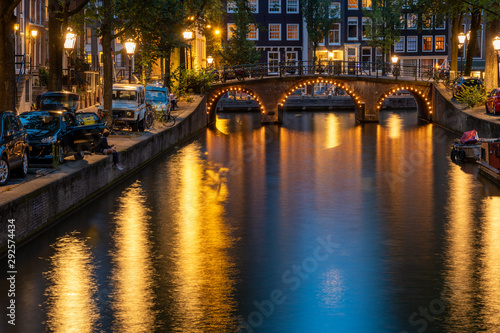 Canal Amsterdam © fabien