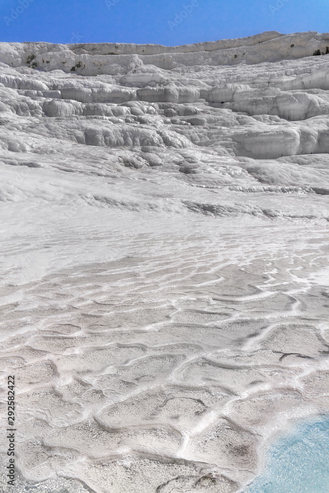 Fototapeta premium Natural travertine pools and terraces in Pamukkale