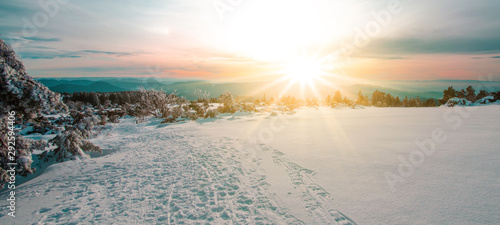 atemberaubende Winterlandschaft mit Schnee im Schwarzwald Schwarzwaldhochstraße