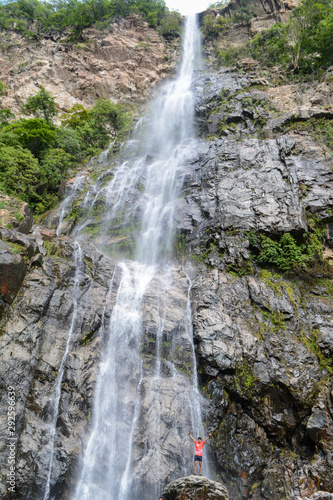 cascada del mixcoate