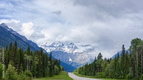 Icefield parkway highway leads to the foot of scenic Robson mountain in the summer, Canadian Rocky mountains, British Columbia, Canada © Alena Charykova