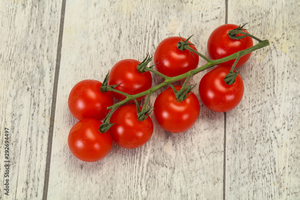 Ripe tomatoes on the branch Ripe tomatoes on the branch