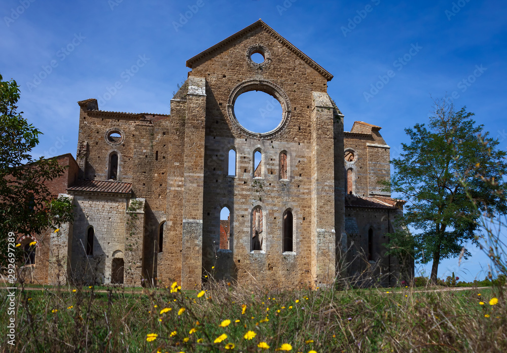 L'Abbazzia di San Calgano, Chiusdino (SI), Toscana