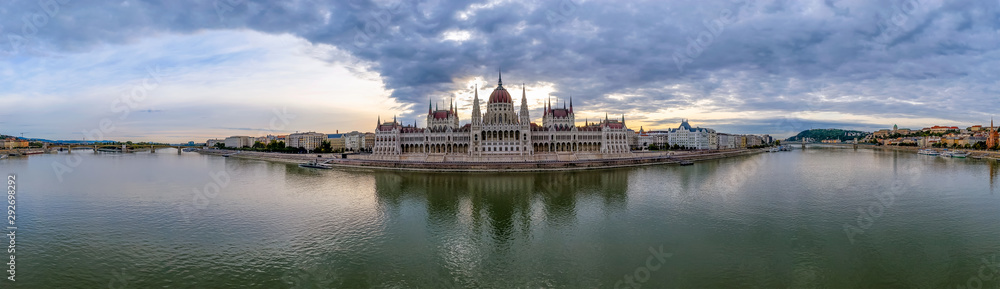 Obraz premium Amazing panoramic aerial pgotos from Hungarian Parliament with clouds and splendid morning lights.