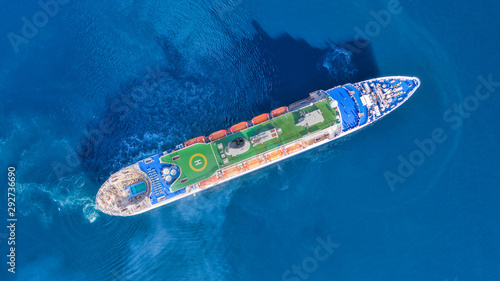 cruise ship in the sea © savantermedia