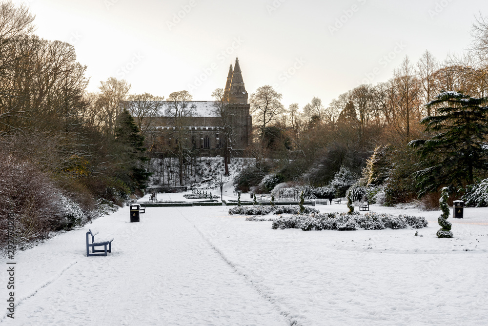 Φωτογραφία Seaton park central alley and St Machar's Cathedral covered by snow in winter se