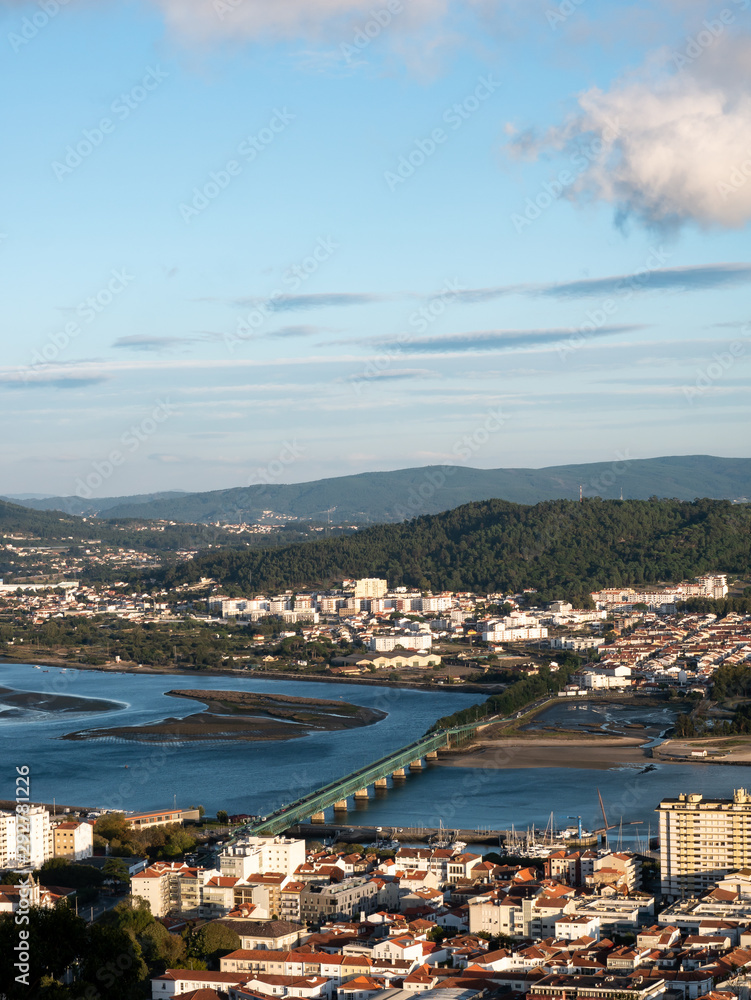 mouth of the river limia to the sea as it passes through viana do castelo