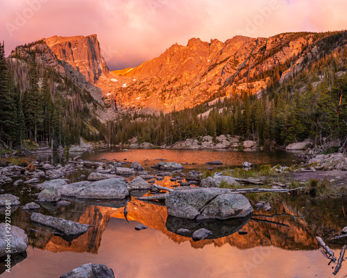 Colorful and Quiet Sunrise on Dream Lake