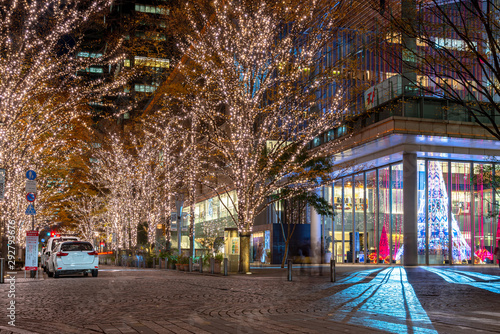 Tokyo Marunouchi winter illumination festival  famous romantic light up events in the city  beautiful view  popular tourist attractions  travel destinations for holiday  Japan