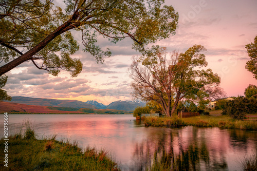 Lake Alexandrinain sunset colours, New Zealand © Eugene