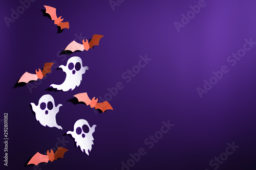 bats and ghosts walpaper for halloween