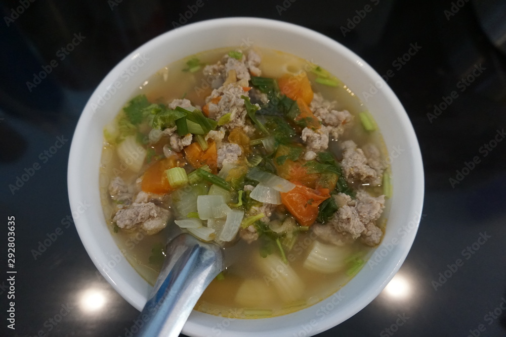 chicken soup with noodles and vegetables chicken soup with noodles and vegetables