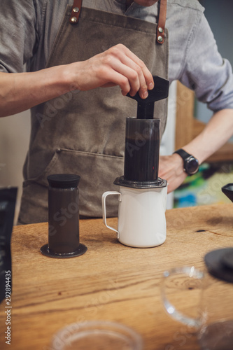 Making coffee with aeropress