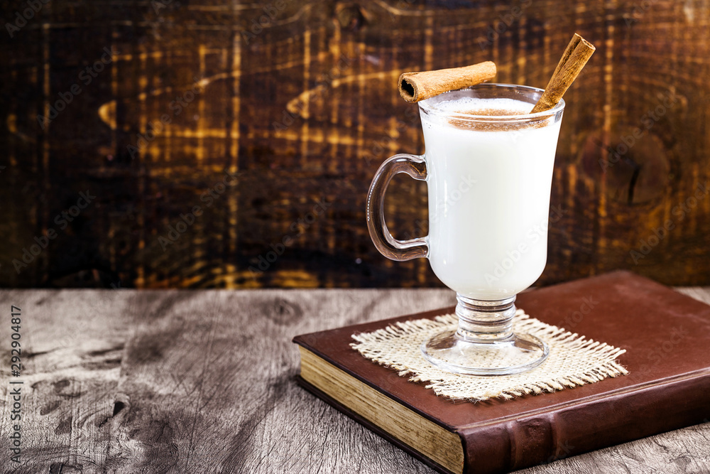 Foto de Coquito meaning Little Coconut in Spanish is a traditional