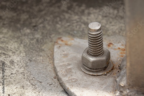 Sleeve Anchor Bolt , Expansion Bolt Fixing the steel structure to the concrete floor