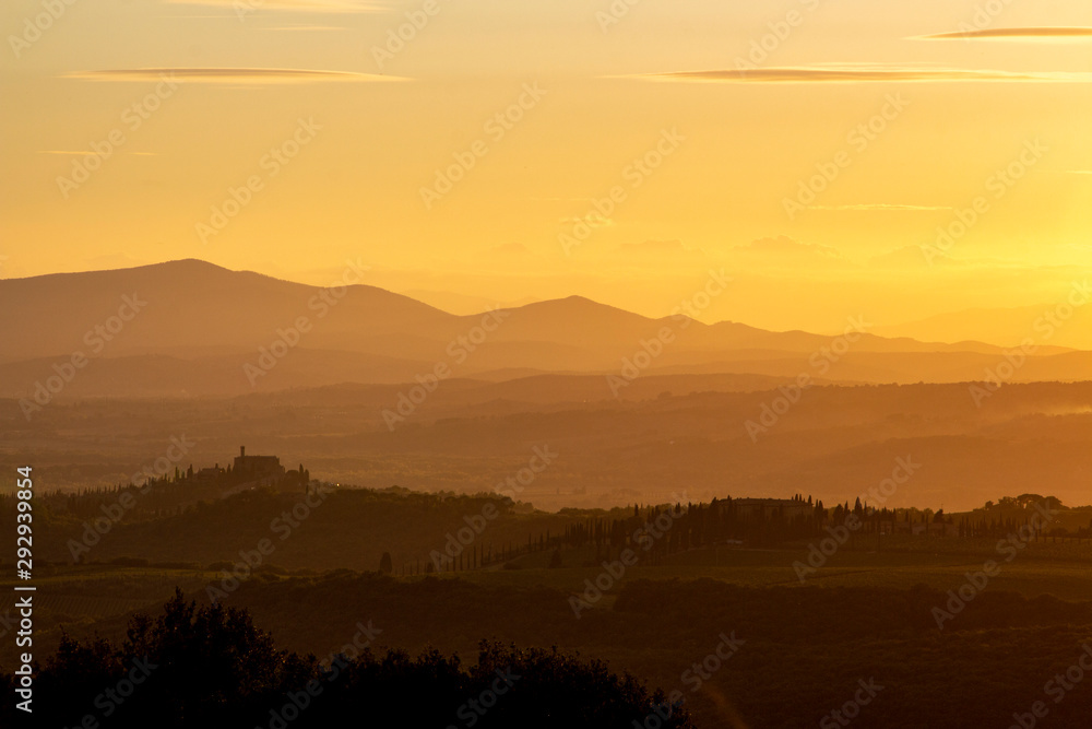 Obraz premium Tramonto in Val D'Orcia, Montalcino