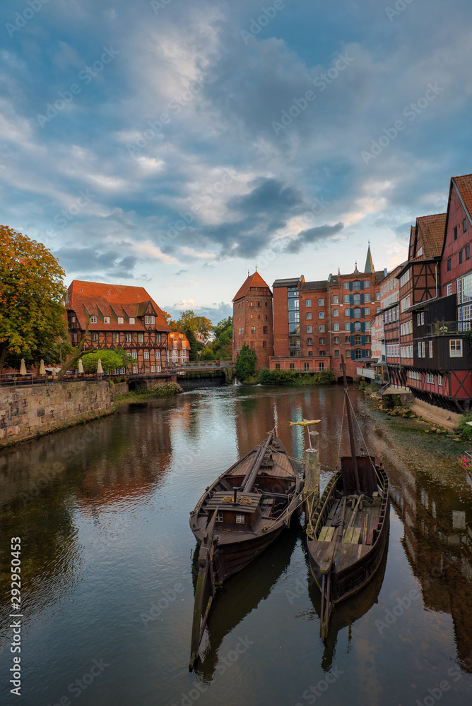Fototapeta premium Der Stintmarkt in Lüneburg