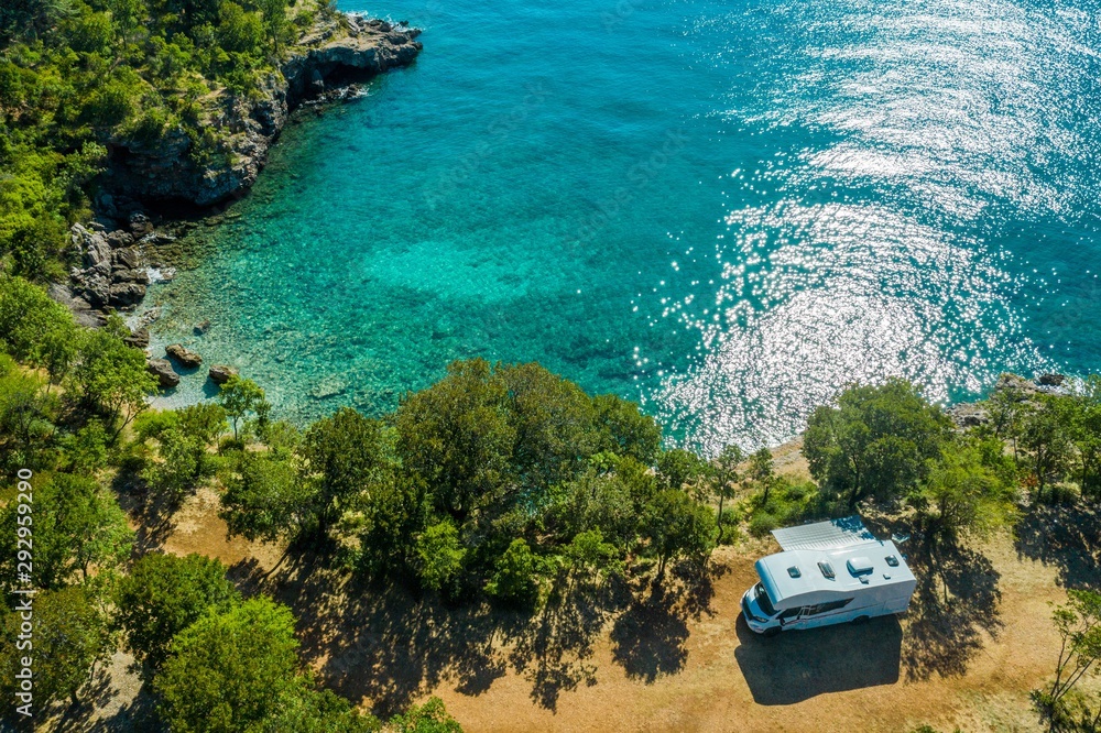 Obraz na plátně Sea Front RV Campsite