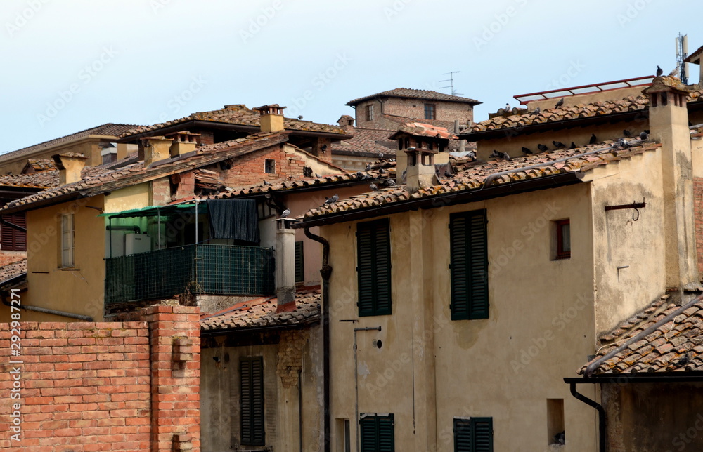 Fototapeta premium Steinhäuser in Siena