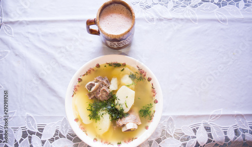 Caldo de Costilla Casero