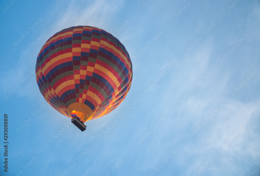 Fototapeta premium colorful hot air balloon