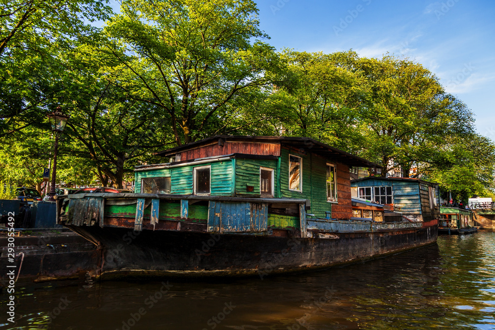 Obraz premium Amsterdam boat house