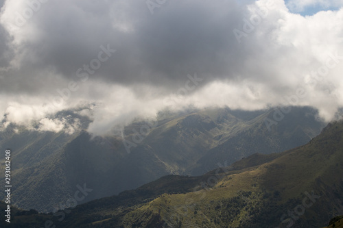 Fototapeta Naklejka Na Ścianę i Meble -  landscape of mountains and blue sky
