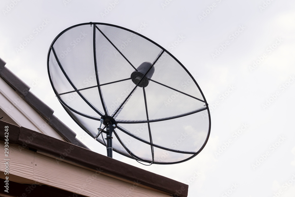 satellite dish on house roof, satellite communication technology