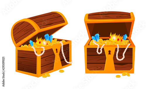 Gold treasures with expensive diamonds