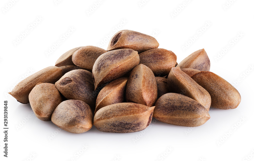 Obraz premium Cedar pine nuts isolated on white background.