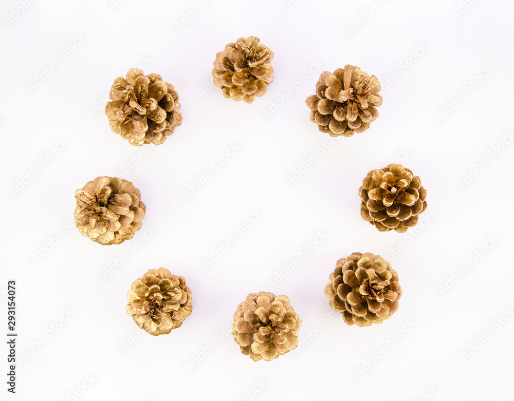 Pinecones circle winter composition with copy space. Top view mockup isolated on white background Pinecones circle winter composition with copy space. Top view mockup isolated on white background