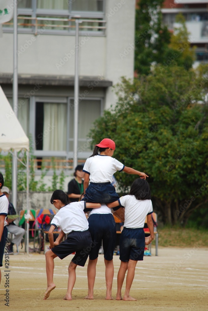 Obraz premium 運動会の子供達