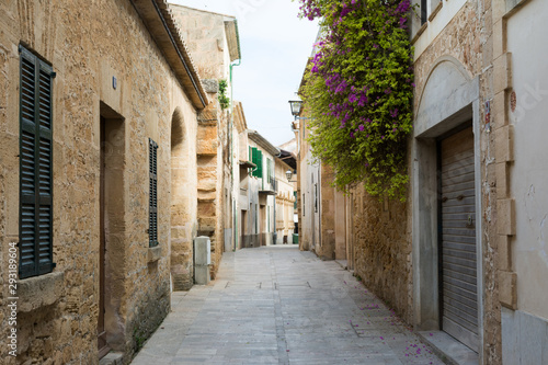 narrow street of Alcudia on the island of Mallorca © KVN1777
