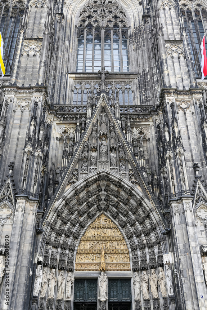 Fototapeta premium Cologne Cathedral in Cologne, Germany