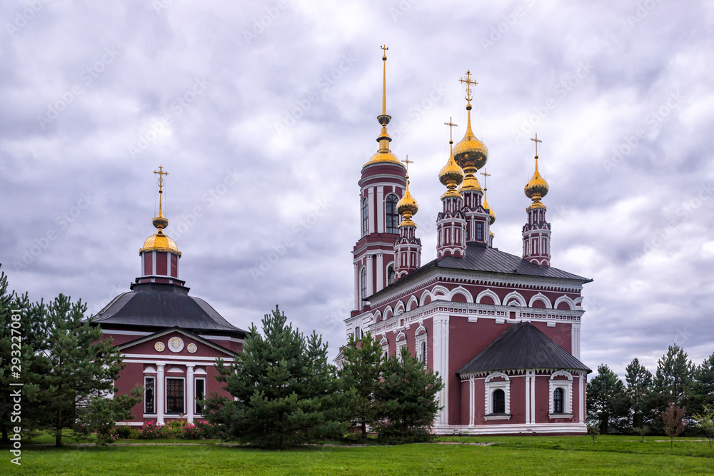 Church of Flor and Lavr and Church of Archangel Michael, Suzdal, Russia.