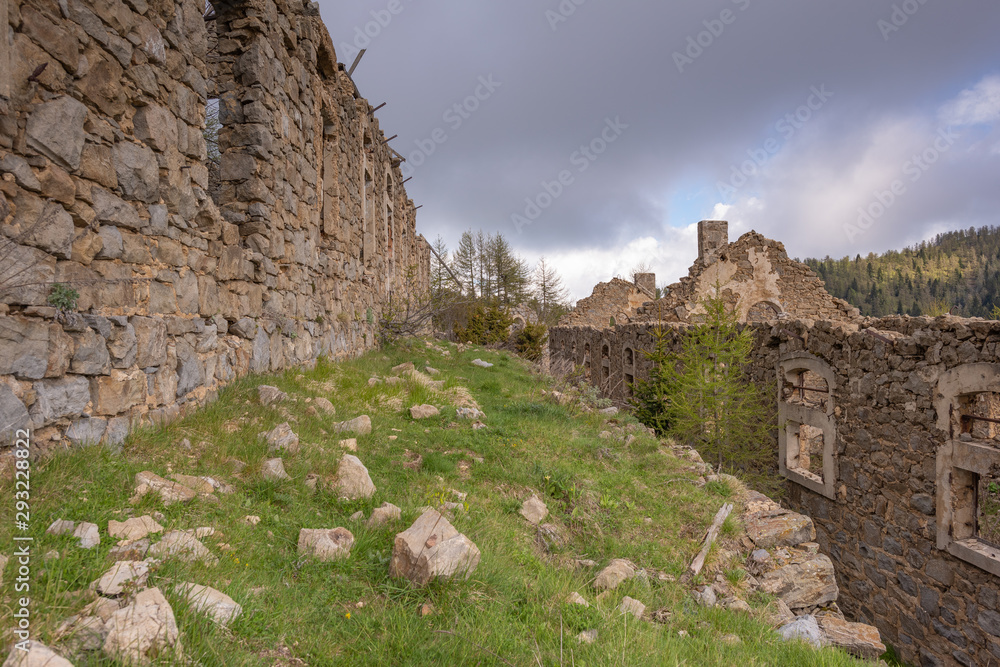 Zdjęcie Stock: Landscapes of the French Alps, mountains, peaks ...