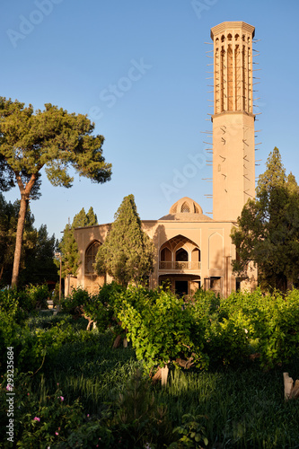 Dolat Abad Garden in Yazd photo